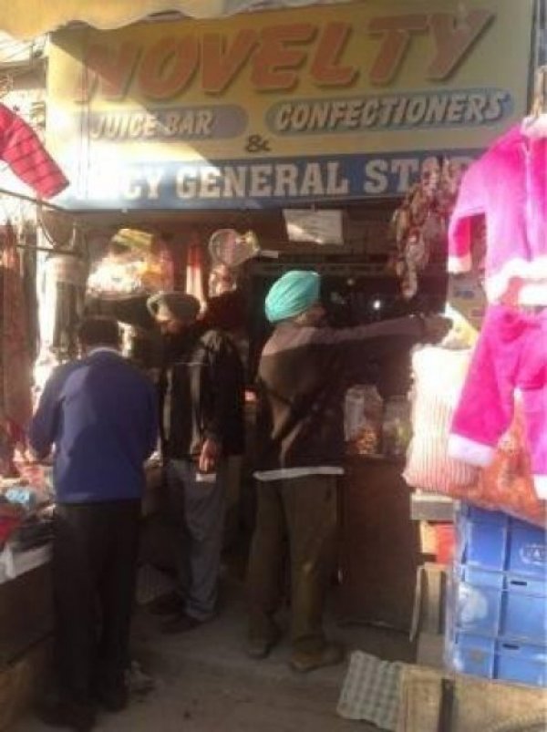 Novelty fancy general stor..